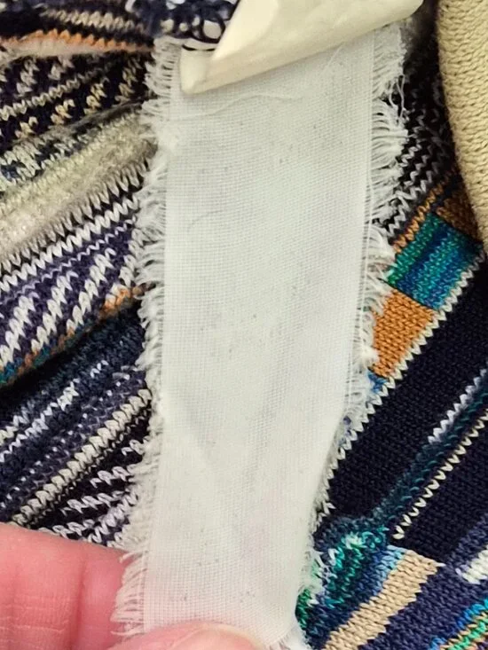 Tundra Canada men's crewneck sweater tan navy cream beige GUC size Medium - Picture 4 of 5